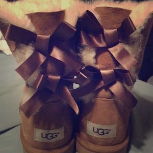 Brand new caramel colored uggs , never worn !